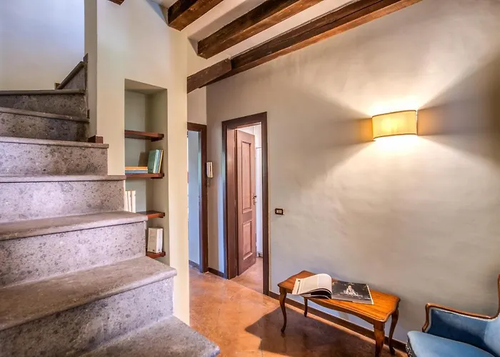 Апартаменты Sant'eligio Attic With Exclusive Terrace Campo Di Fiori